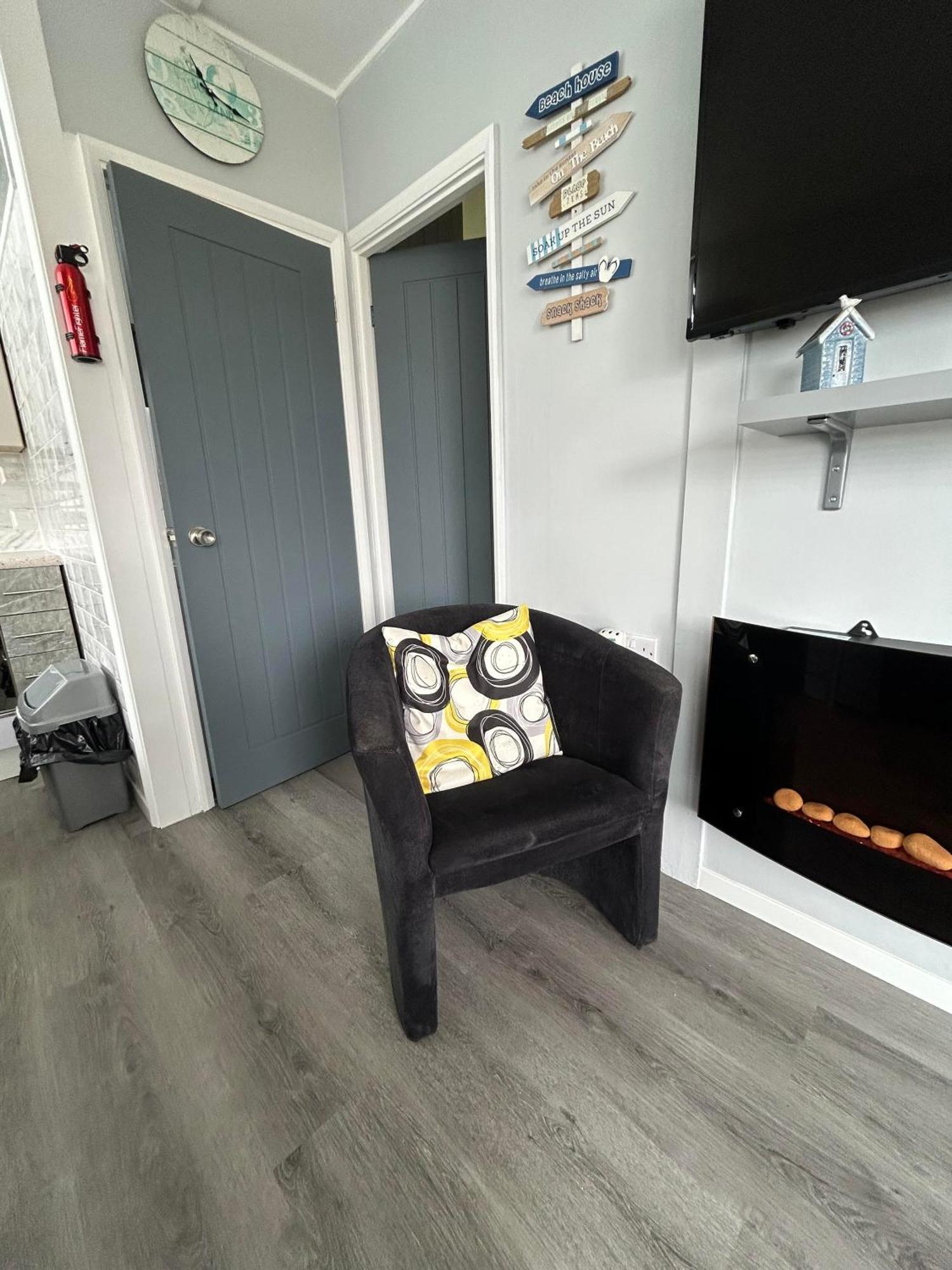 Cozy Seaside Chalet In Bridlington Exteriör bild
